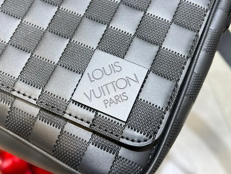 All categories 💚 Top version men’s bags 💚 LV 2025 official website new LV crossbody bag