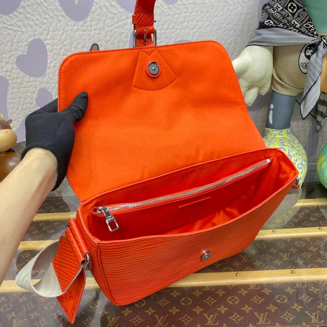 All categories 💚 Top version men’s bags 💚 LV 2023 new LV crossbody bag