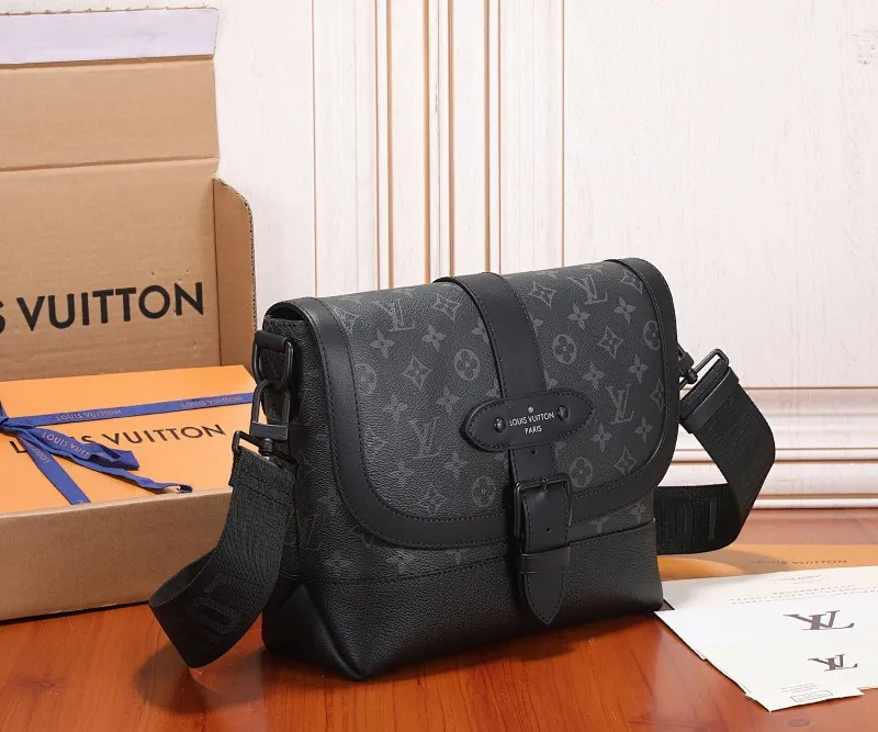 All categories 💚 Top version men’s bags 💚 LV 2023 new LV crossbody bag