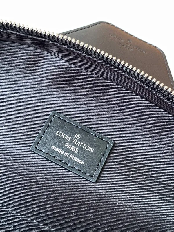 All categories 💚 Top version men’s bags 💚 LV 2025 official website new LV chest bag
