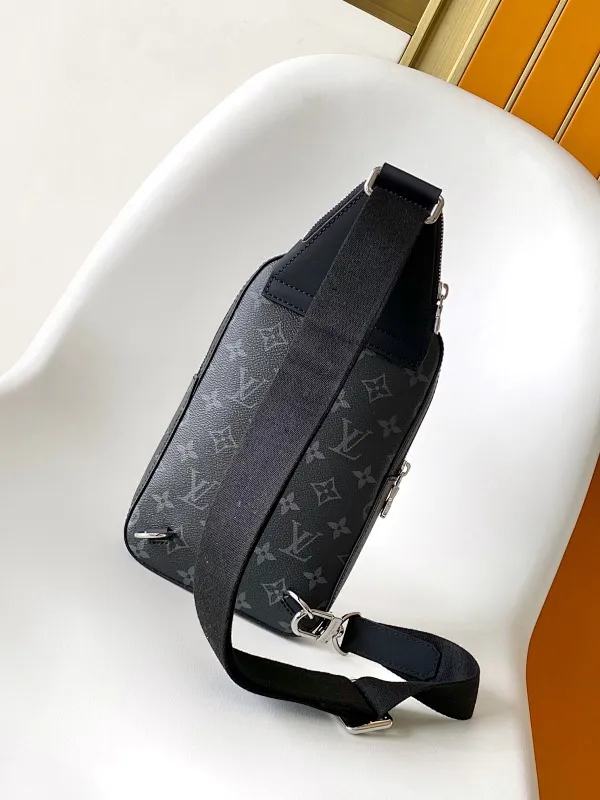 All categories 💚 Top version men’s bags 💚 LV 2025 official website new LV chest bag