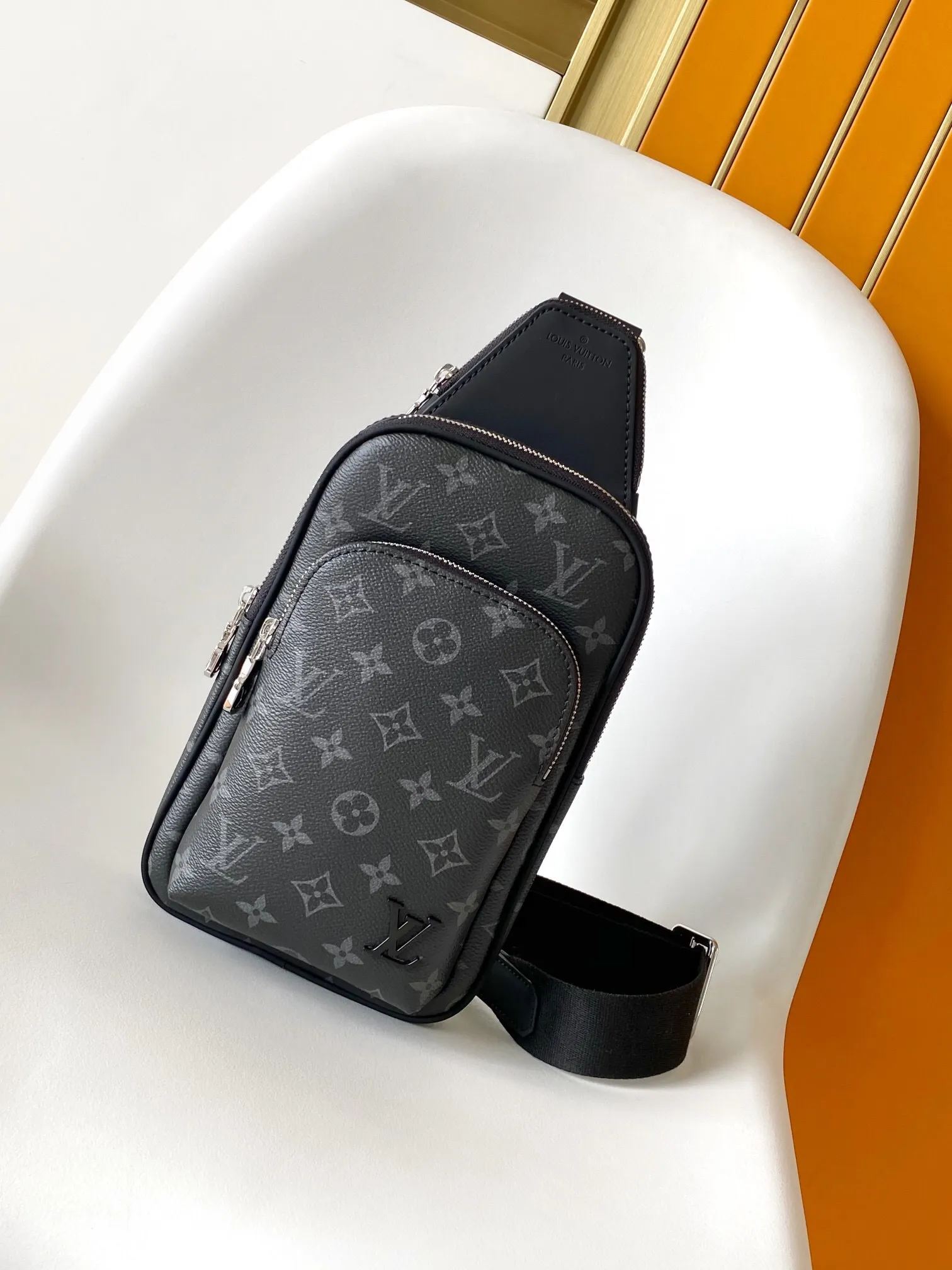 All categories 💚 Top version men’s bags 💚 LV 2025 official website new LV chest bag