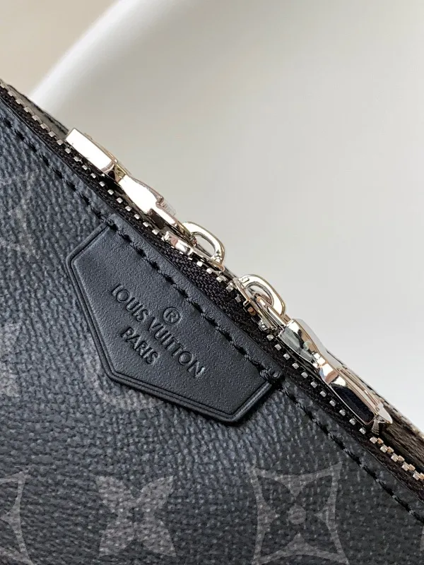 All categories 💚 Top version men’s bags 💚 LV 2025 official website new LV crossbody bag