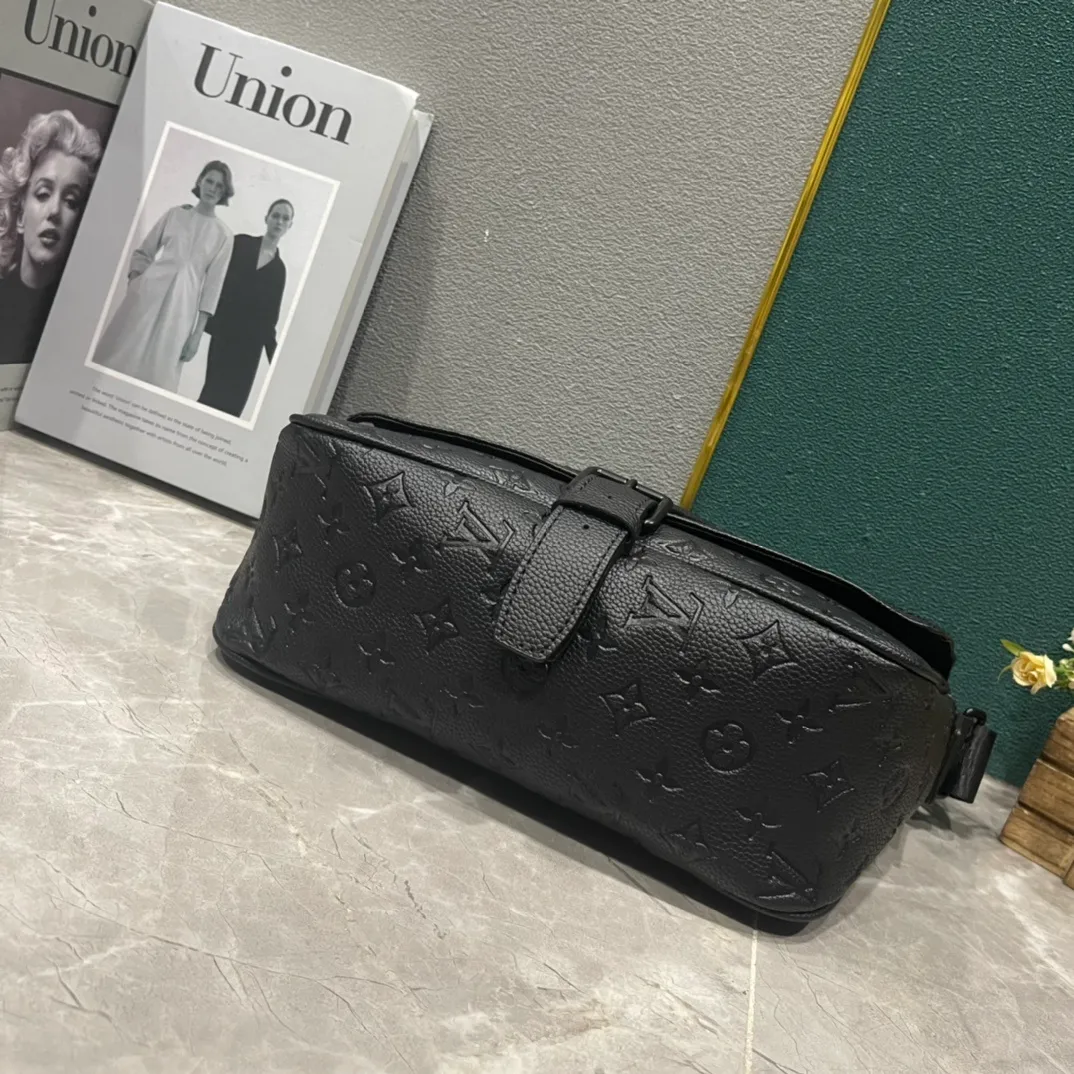 All categories 💚 Top version men’s bags 💚 LV 2024 new LV crossbody bag
