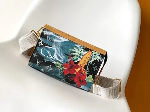 All categories 💚 Top version men’s bags 💚 LV 2025 new LV crossbody bag