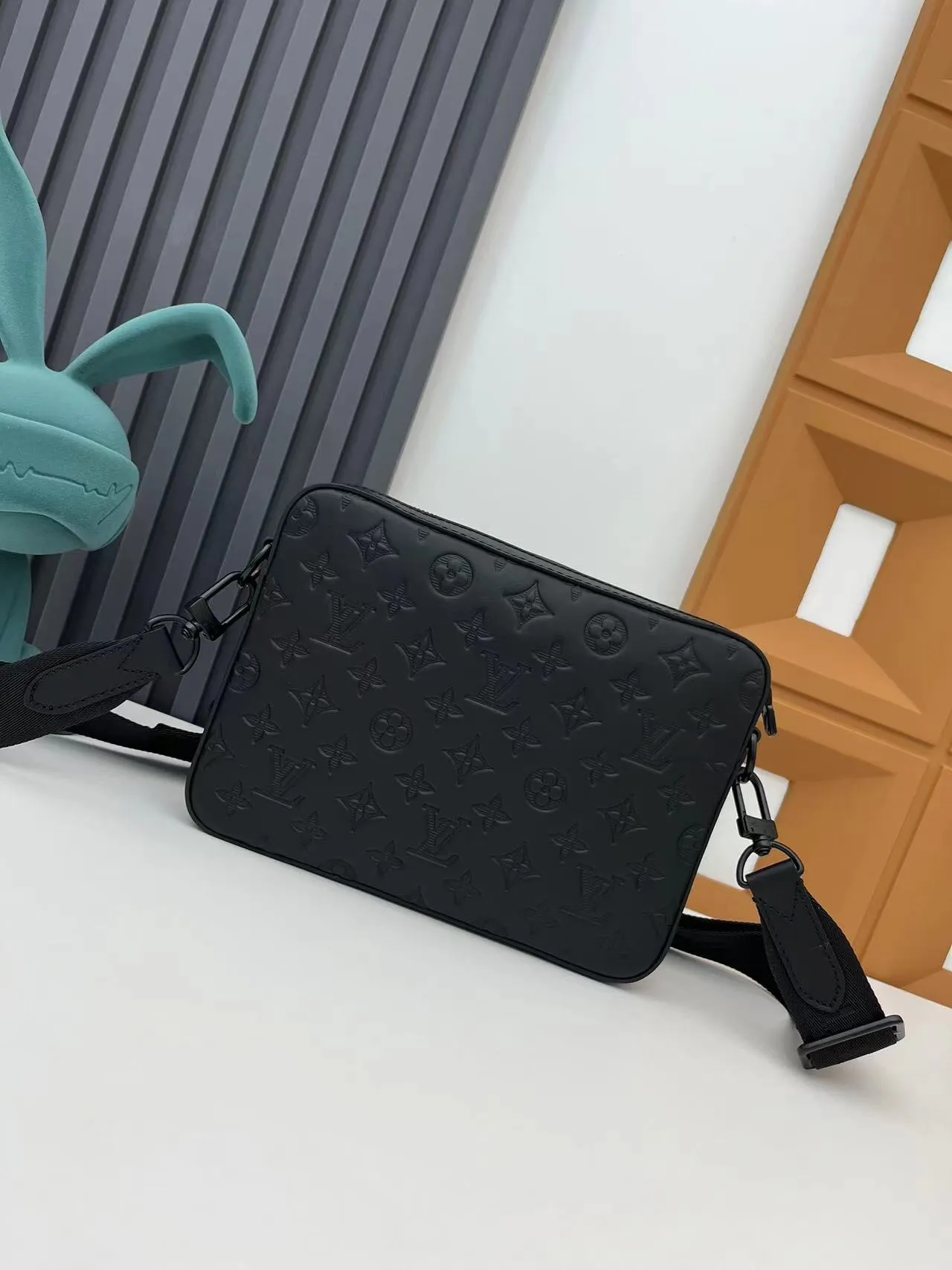 All categories 💚 Top version men’s bags 💚 LV 2024 official website new LV crossbody bag