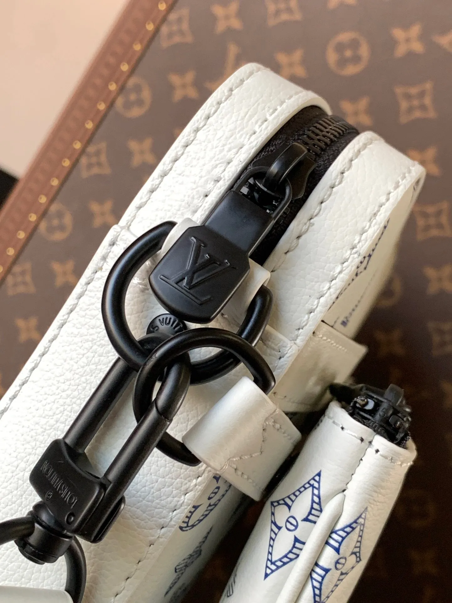 All categories 💚 Top version men’s bags 💚 LV 2024 official website new LV crossbody bag