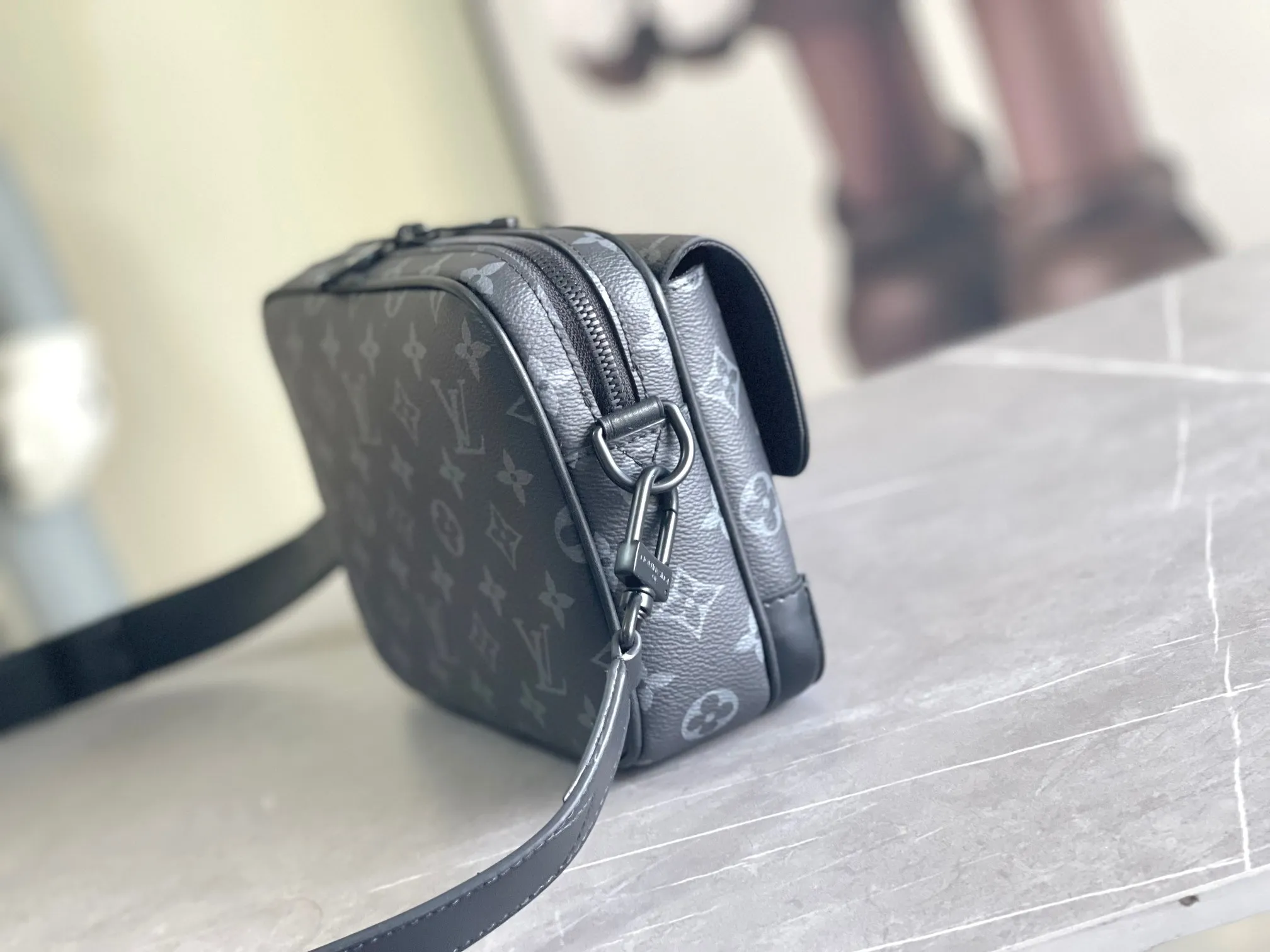 All categories 💚 Top version men’s bags 💚 LV 2024 official website new LV crossbody bag