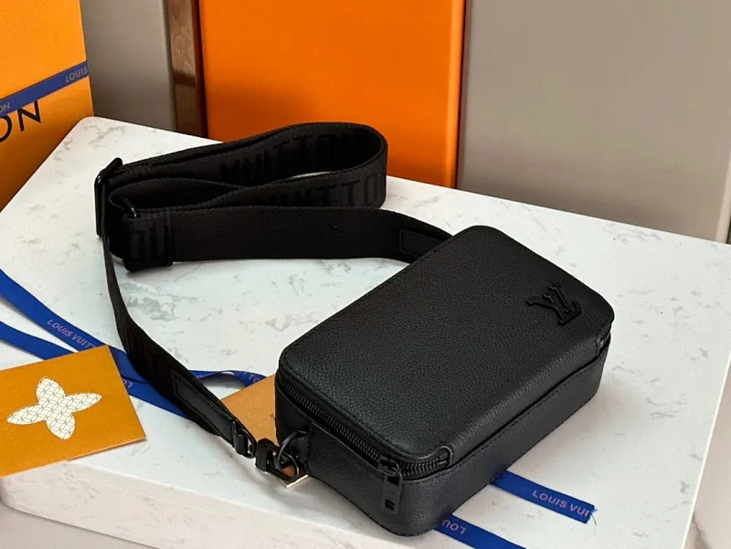 All categories 💚 Top version men’s bags 💚 LV 2024 official website new LV crossbody bag