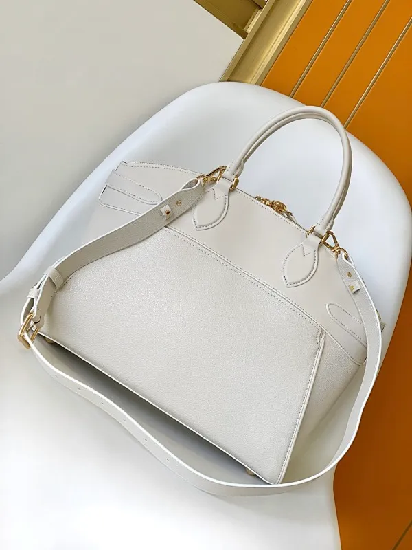 All categories 💚 Top version men’s bags 💚 LV 2023 new LV crossbody bag