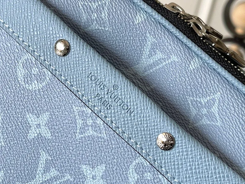 All categories 💚 Top version men’s bags 💚 LV 2025 official website new LV crossbody bag