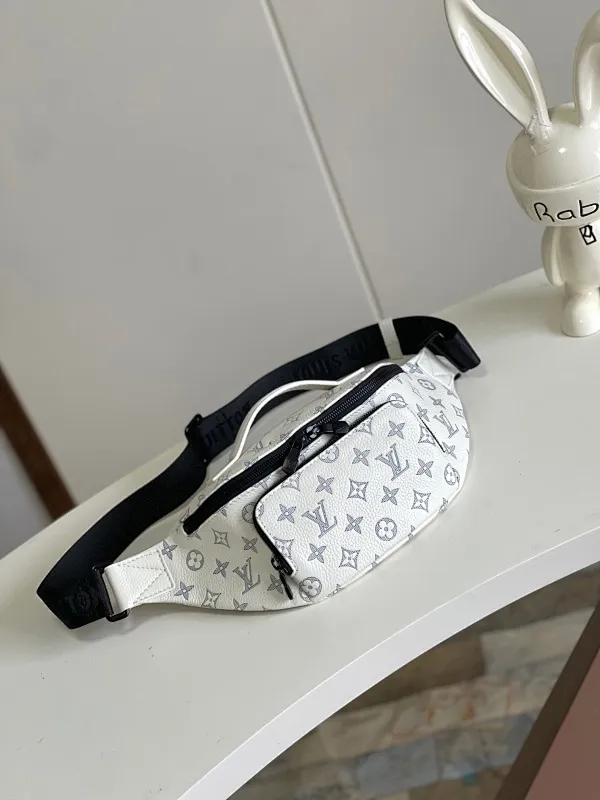 All categories 💚 Top version men’s bags 💚 LV 2024 official website new LV chest bag
