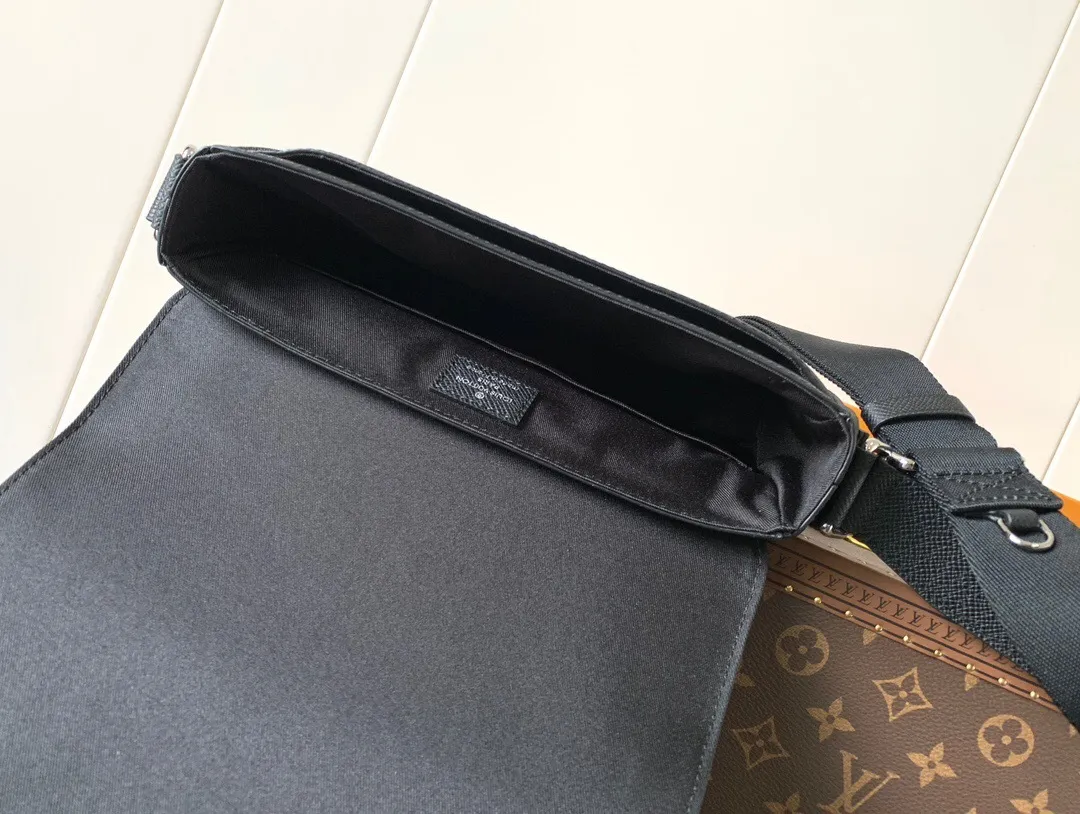 All categories 💚 Top version men’s bags 💚 LV 2024 official website new LV crossbody bag