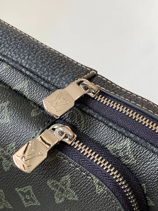 All categories 💚 Top version men’s bags 💚 LV 2025 official website new LV chest bag