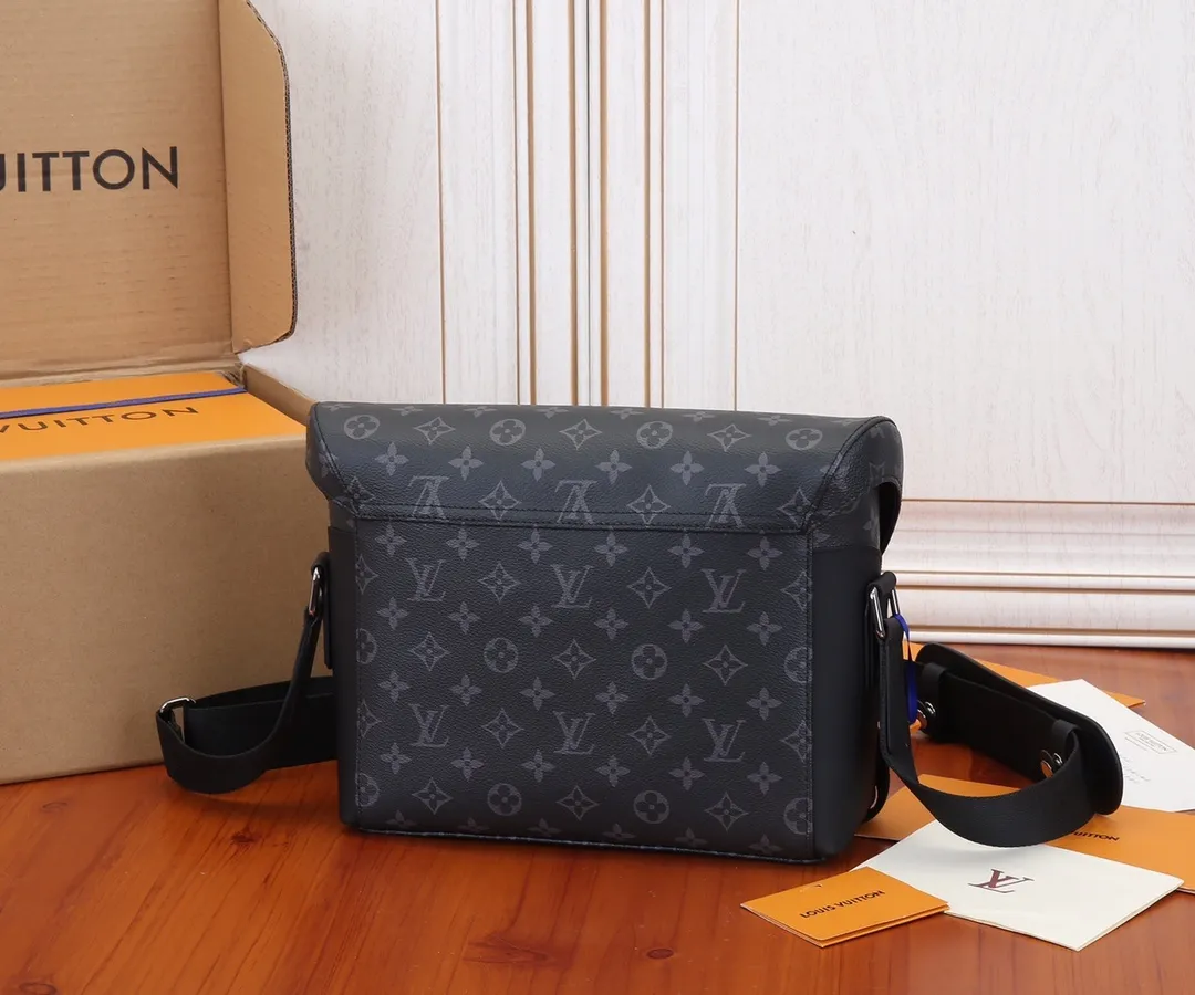 All categories 💚 Top version men’s bags 💚 LV 2023 new LV crossbody bag