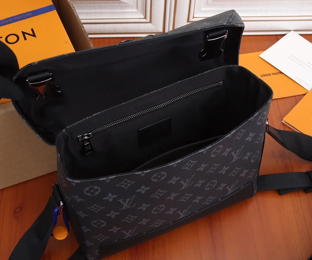 All categories 💚 Top version men’s bags 💚 LV 2023 new LV crossbody bag