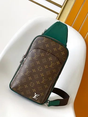 All categories 💚 Top version men’s bags 💚 LV 2025 official website new LV chest bag