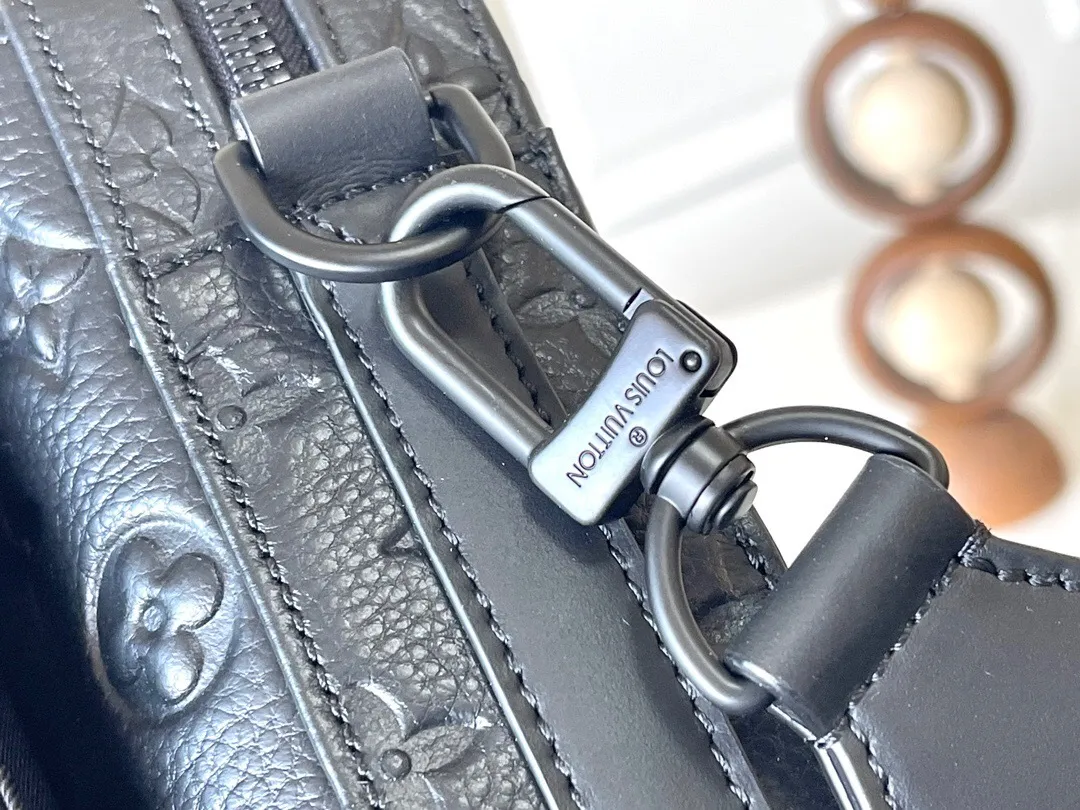 All categories 💚 Top version men’s bags 💚 LV 2025 official website new LV crossbody bag
