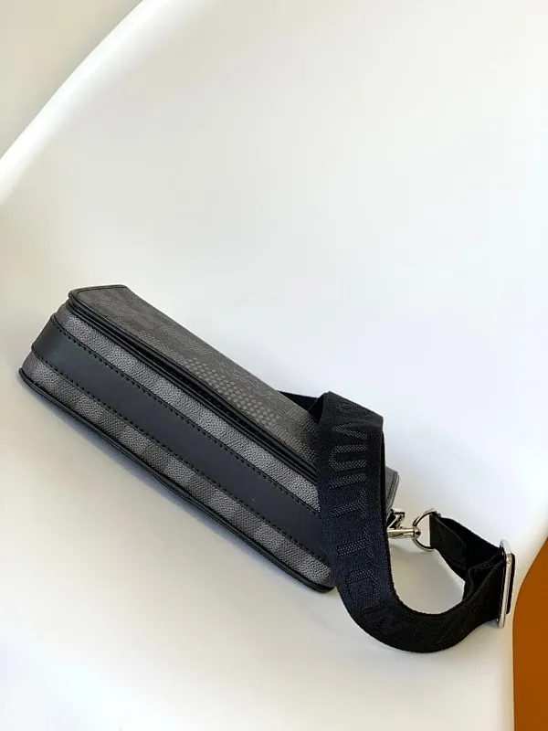 All categories 💚 Top version men’s bags 💚 LV 2023 new LV crossbody bag