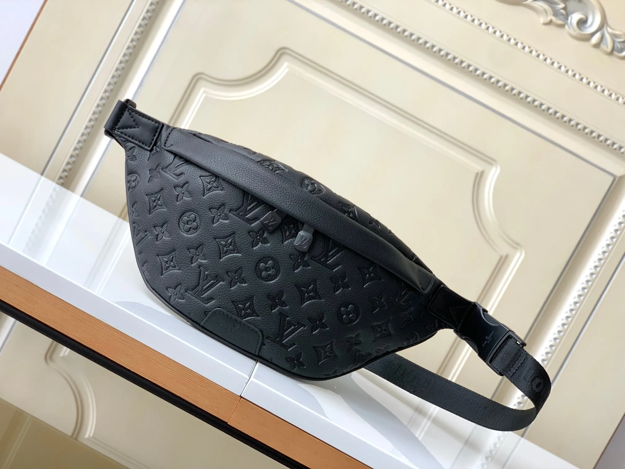 All categories 💚 Top version men’s bags 💚 LV 2024 official website new LV chest bag