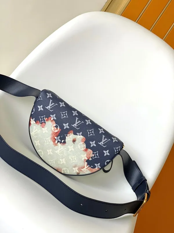 All categories 💚 Top version men’s bags 💚 LV 2025 official website new LV crossbody bag