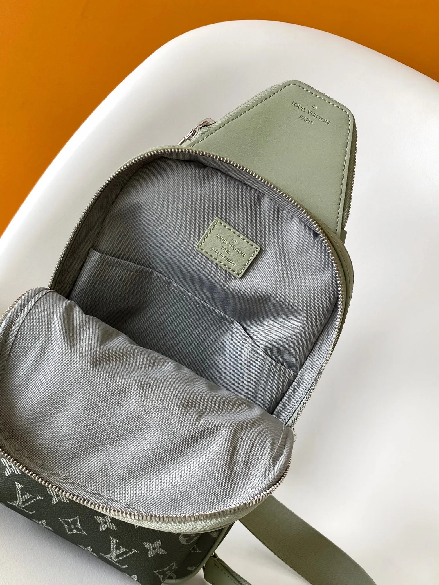 All categories 💚 Top version men’s bags 💚 LV 2025 official website new LV chest bag