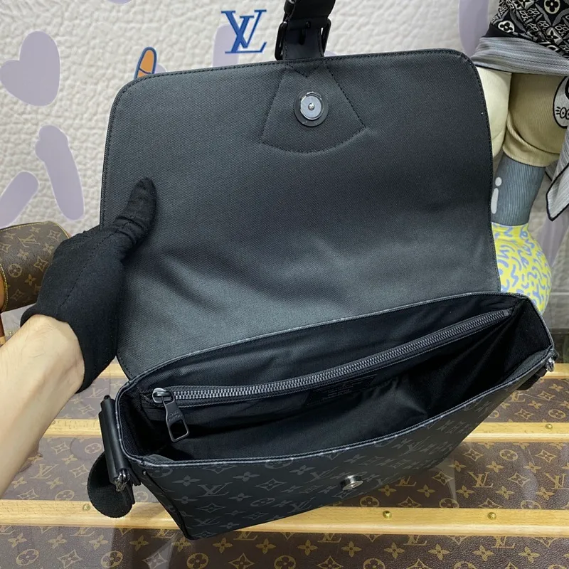 All categories 💚 Top version men’s bags 💚 LV 2023 new LV crossbody bag