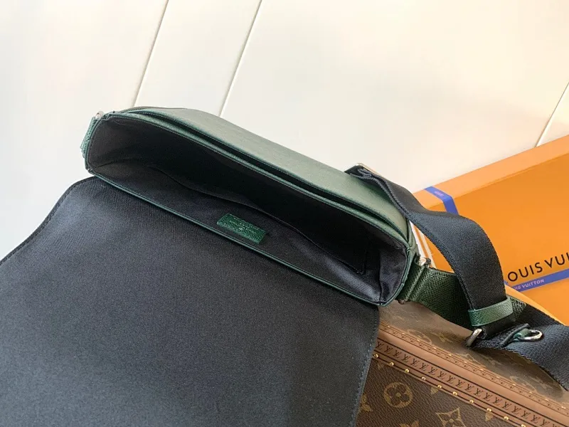 All categories 💚 Top version men’s bags 💚 LV 2024 official website new LV crossbody bag
