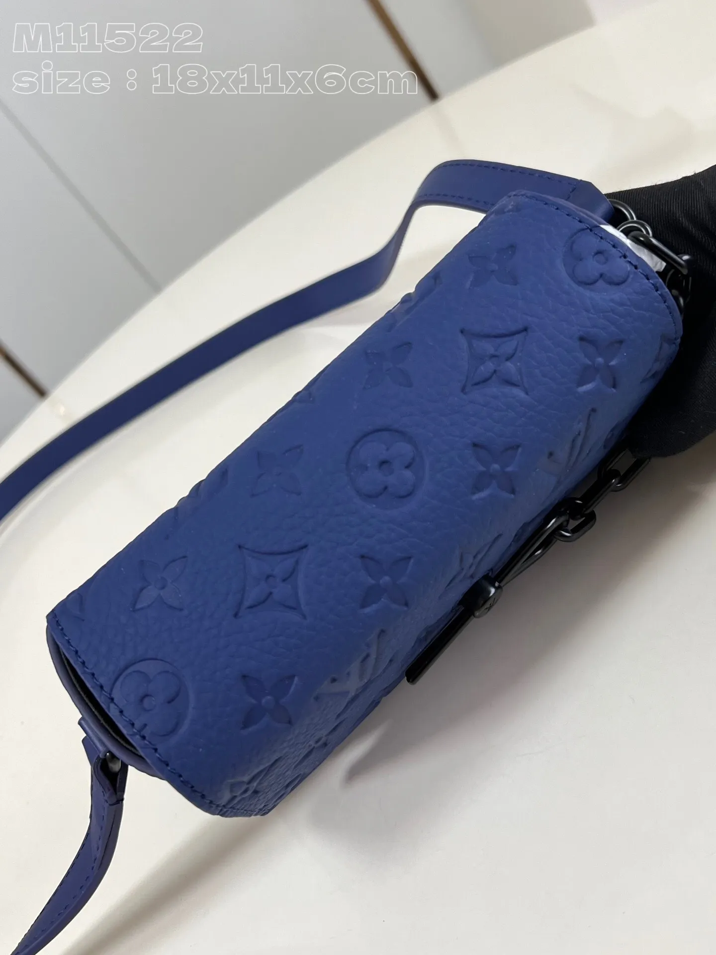 All categories 💚 Top version men’s bags 💚 LV 2024 official website new LV mini handbags