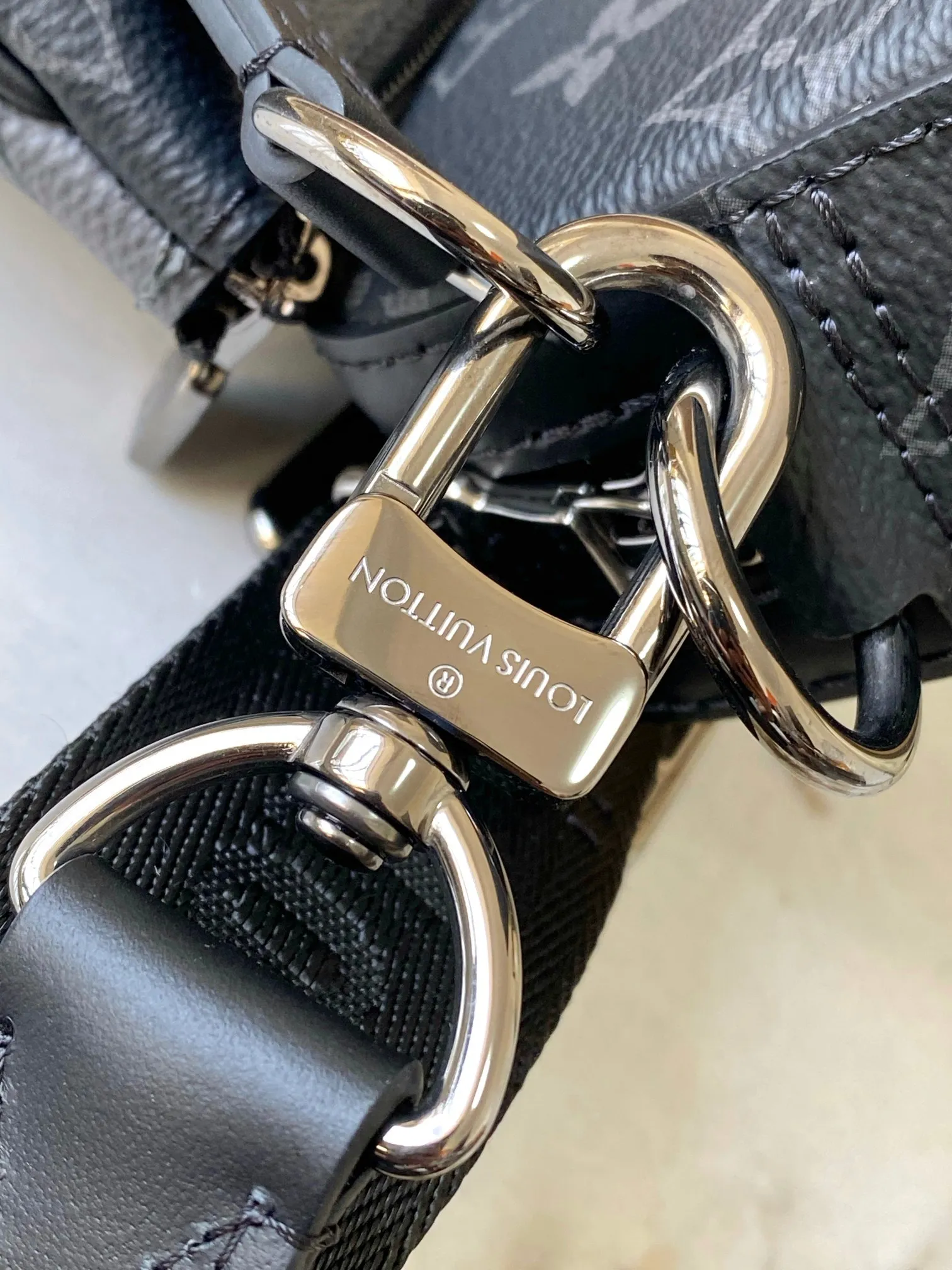 All categories 💚 Top version men’s bags 💚 LV 2024 new LV crossbody bag