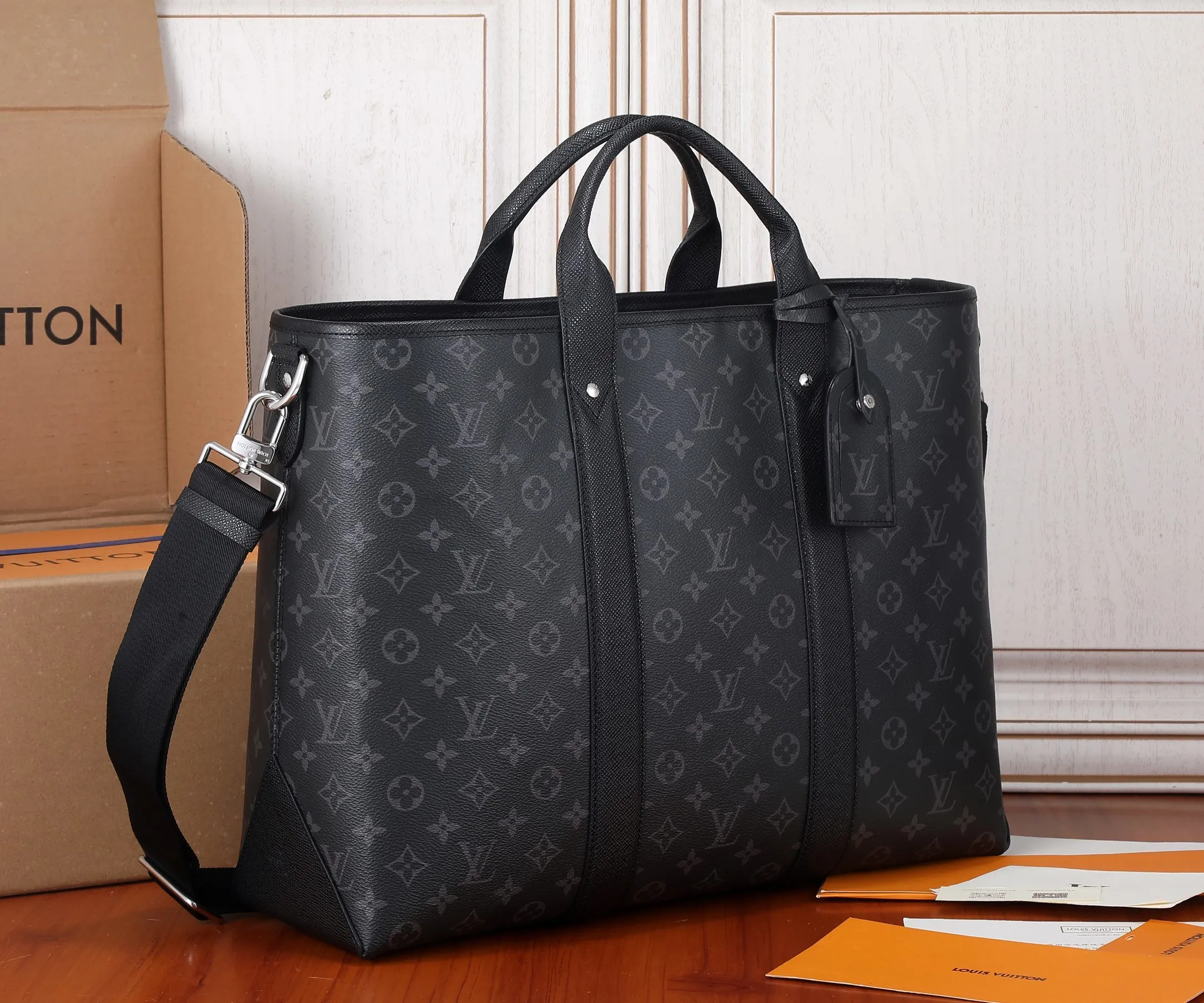 All categories 💚 Top version men’s bags 💚 LV 2023 new LV briefcase