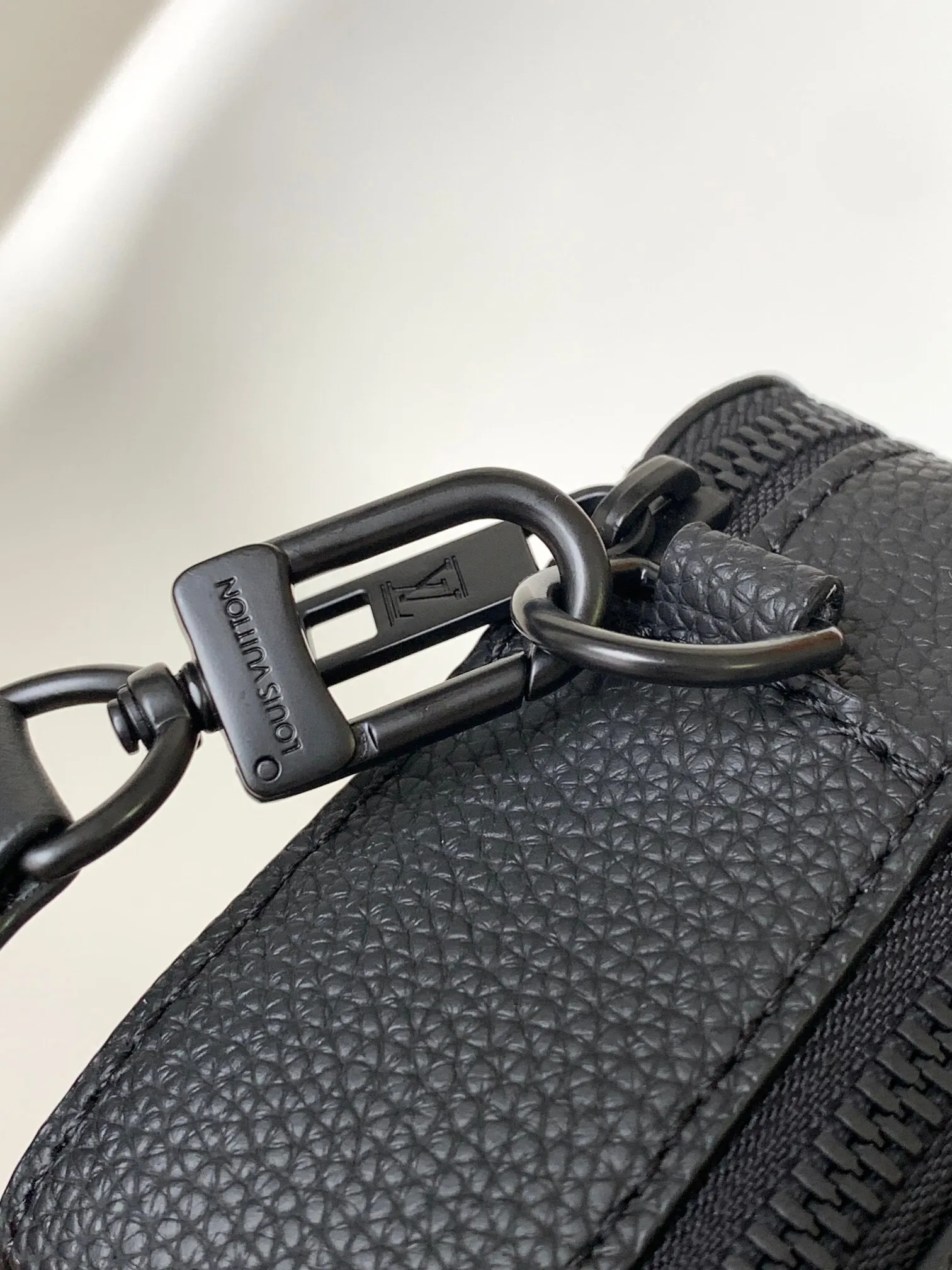 All categories 💚 Top version men’s bags 💚 LV 2025 official website new LV crossbody bag