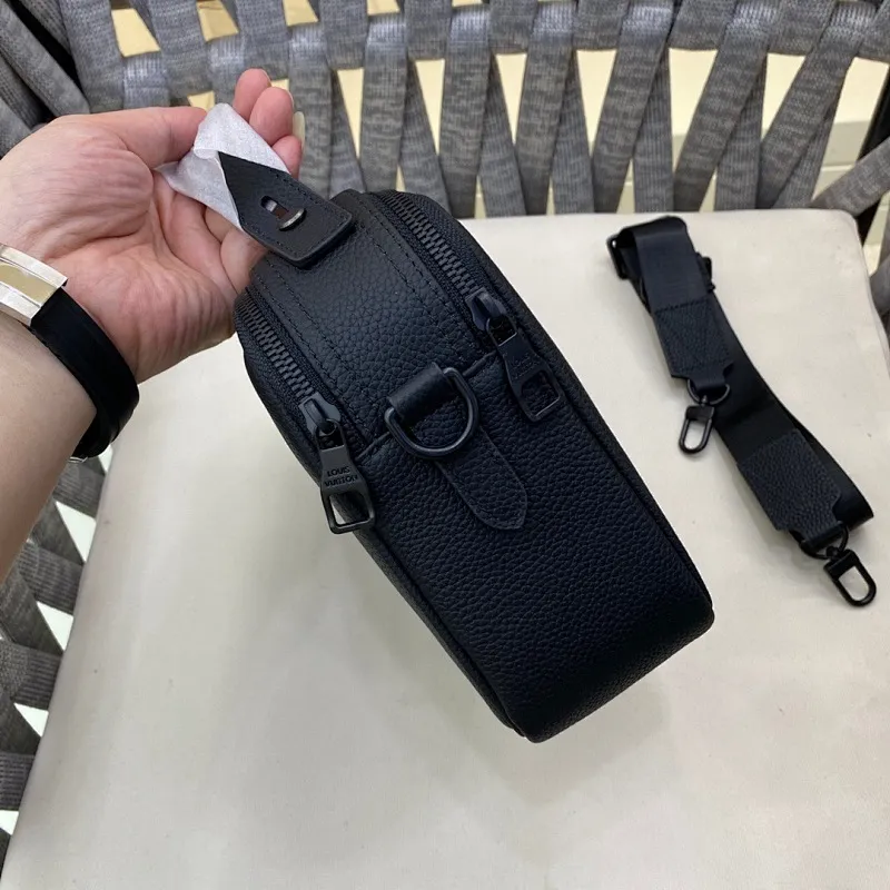 All categories 💚 Top version men’s bags 💚 LV 2024 new LV crossbody bag
