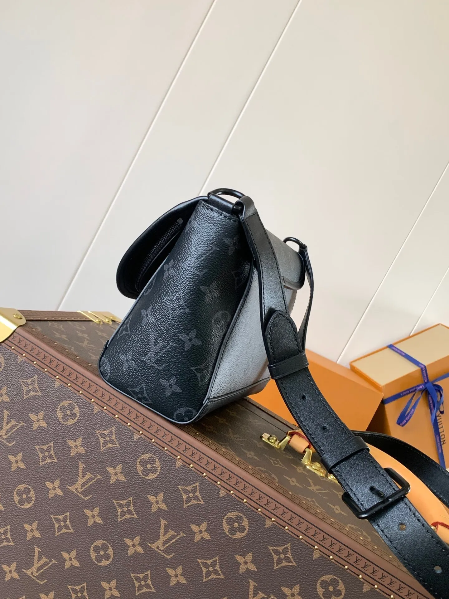 All categories 💚 Top version men’s bags 💚 LV 2024 new LV crossbody bag