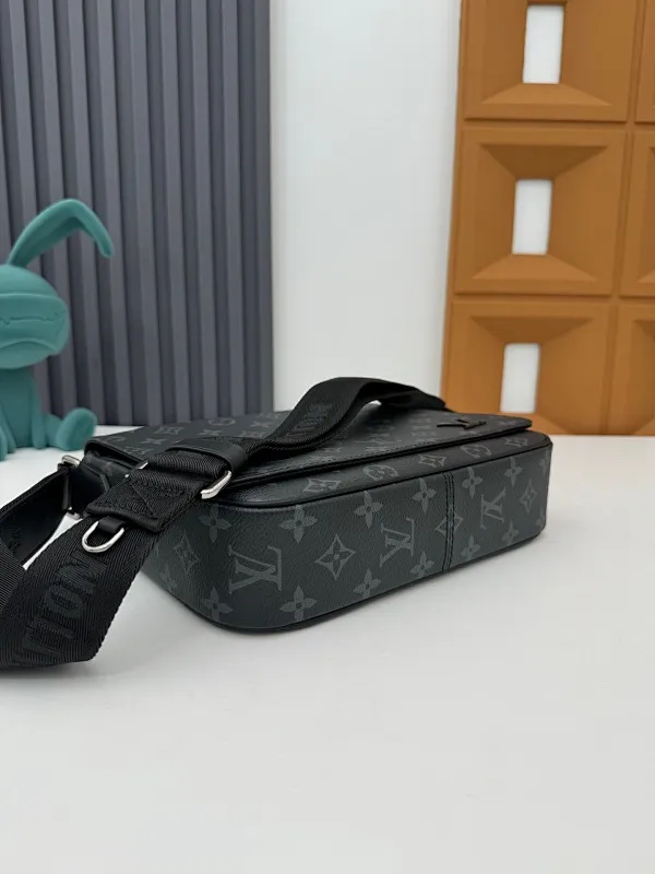 All categories 💚 Top version men’s bags 💚 LV 2024 official website new LV crossbody bag