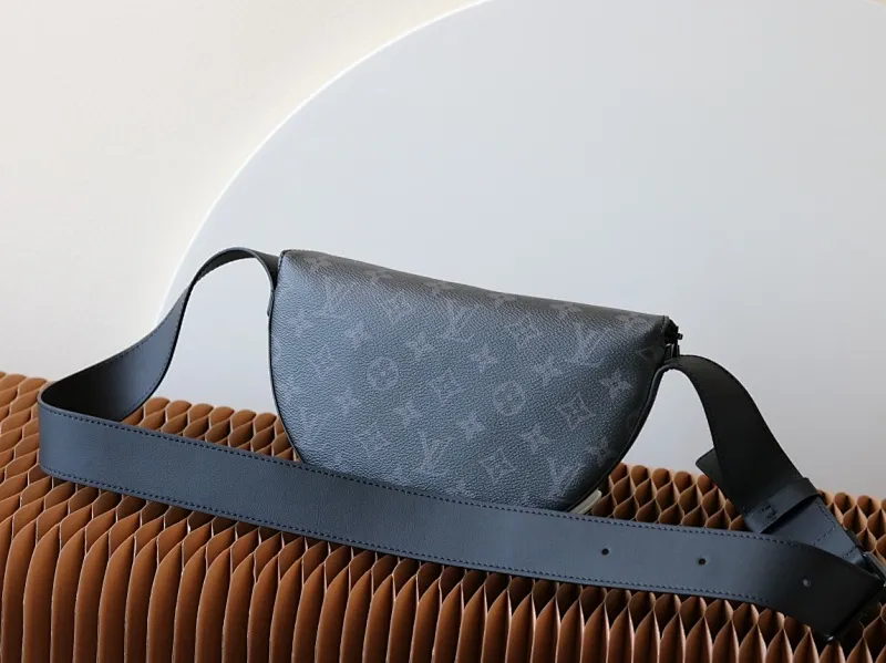 All categories 💚 Top version men’s bags 💚 LV 2023 new LV waist bag