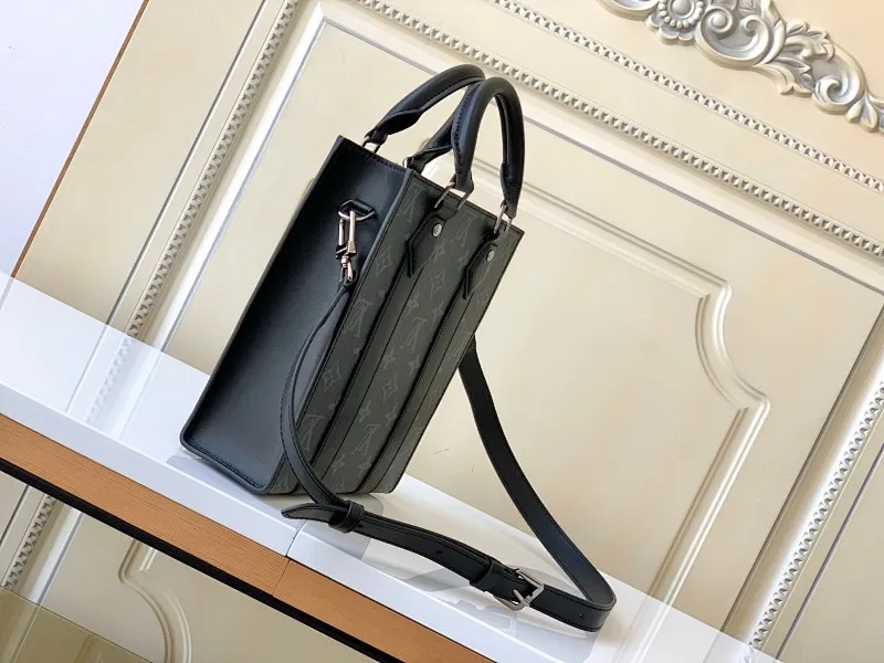 All categories 💚 Top version men’s bags 💚 LV 2024 official website new LV crossbody bag