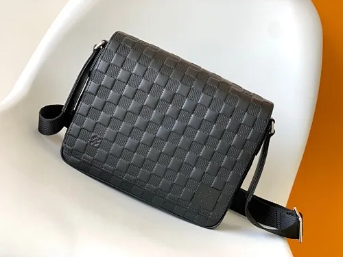 All categories 💚 Top version men’s bags 💚 LV 2025 official website new LV crossbody bag