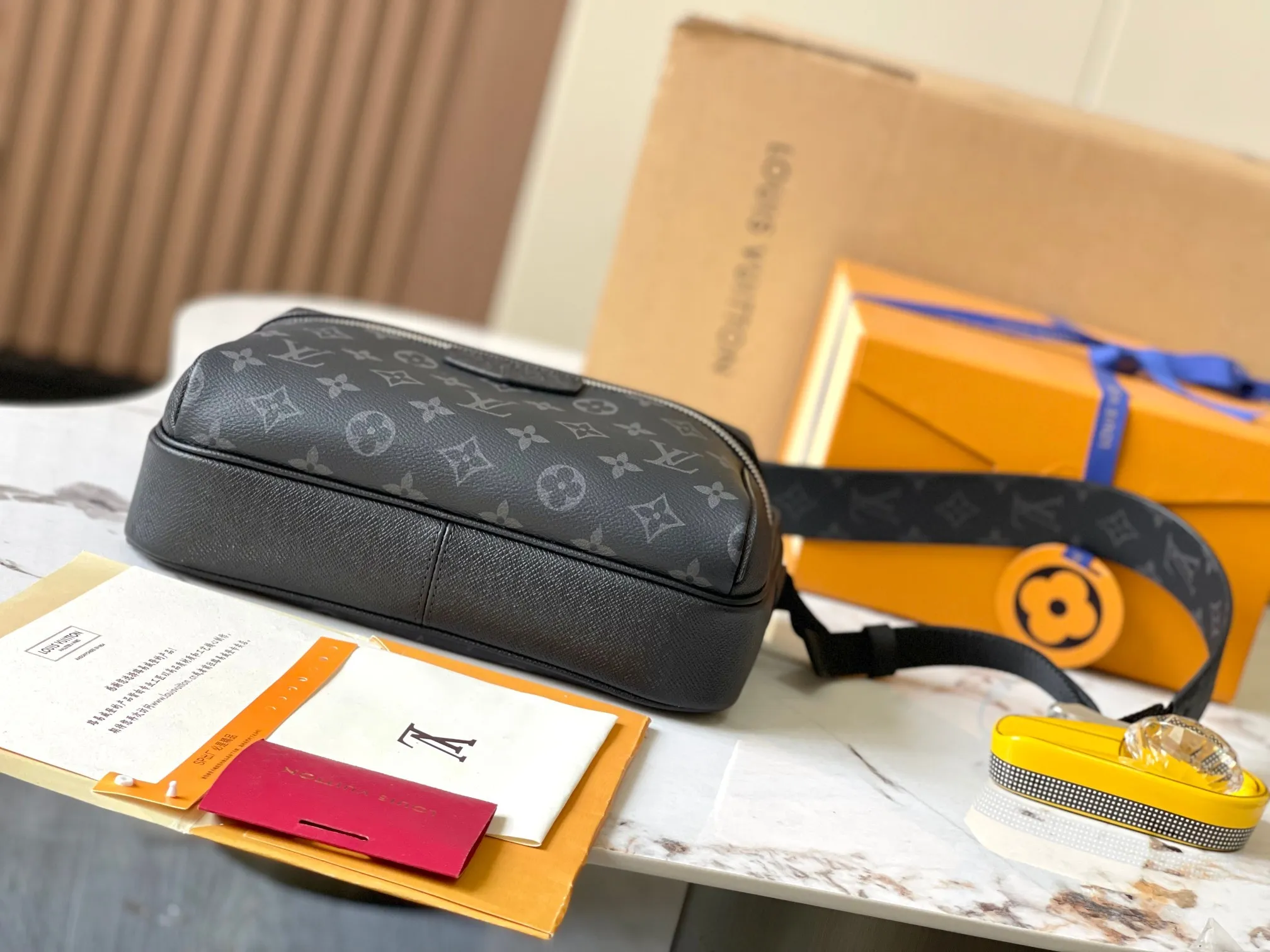 All categories 💚 Top version men’s bags 💚 LV 2024 new LV crossbody bag