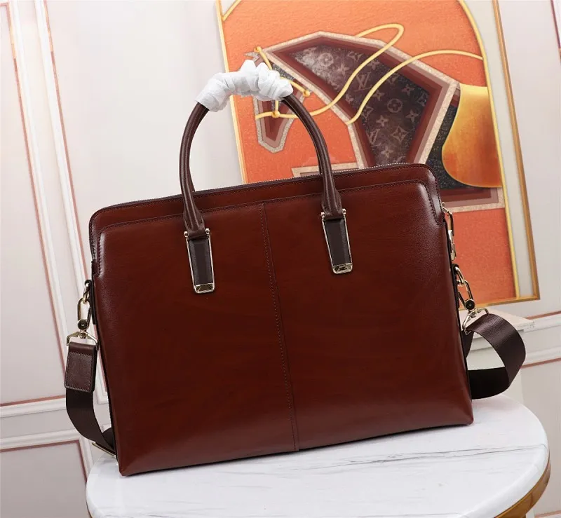 All categories 💚 Top version men’s bags 💚 LV 2023 new LV briefcase