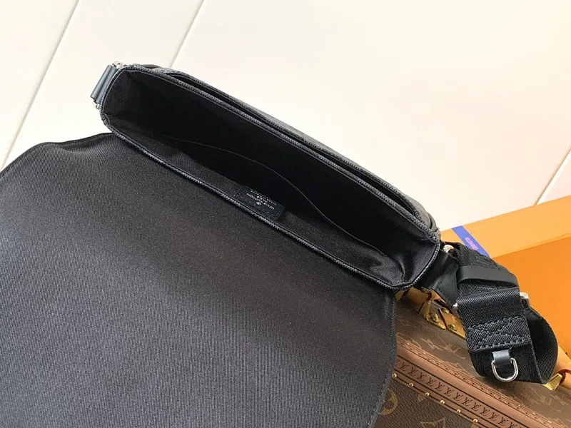 All categories 💚 Top version men’s bags 💚 LV 2024 official website new LV crossbody bag