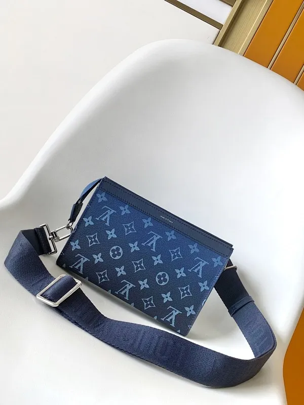 All categories 💚 Top version men’s bags 💚 LV 2025 new LV crossbody bag
