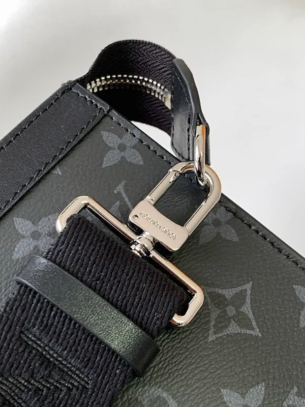 All categories 💚 Top version men’s bags 💚 LV 2024 new LV crossbody bag