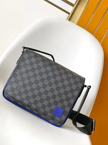 All categories 💚 Top version men’s bags 💚 LV 2025 official website new LV crossbody bag