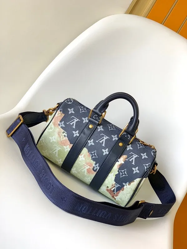 All categories 💚 Top version men’s bags 💚 LV 2023 new LV crossbody bag
