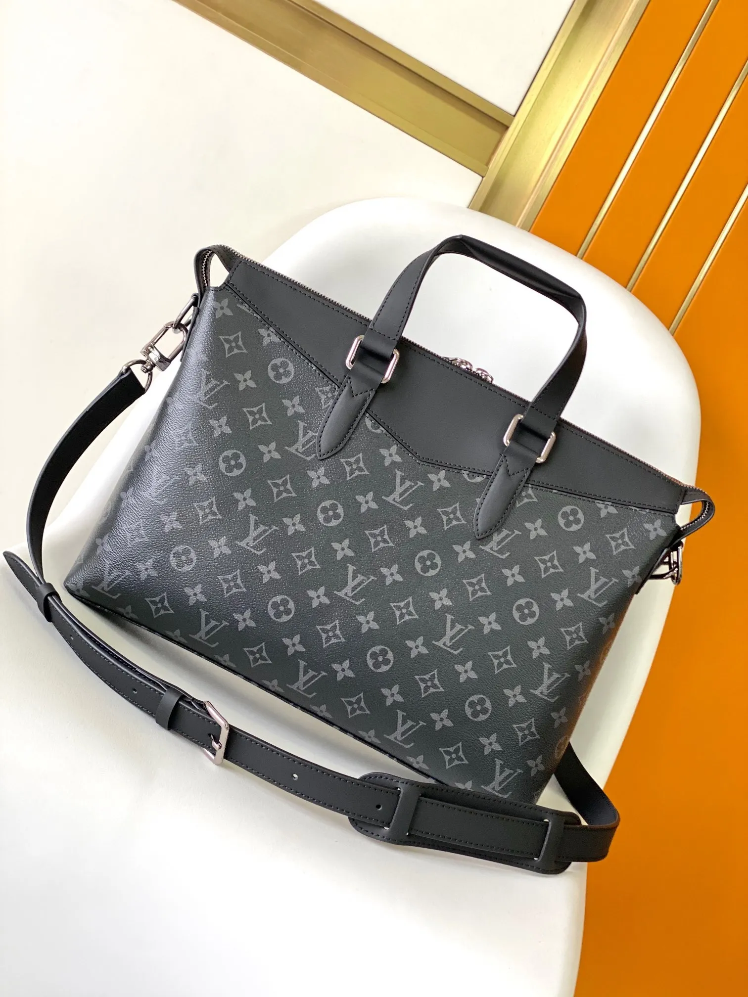 All categories 💚 Top version men’s bags 💚 LV 2024 new LV briefcase