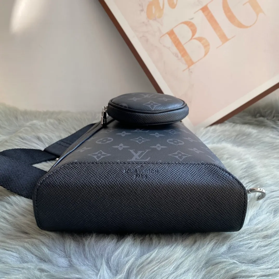 All categories 💚 Top version men’s bags 💚 LV 2023 new LV chest bag