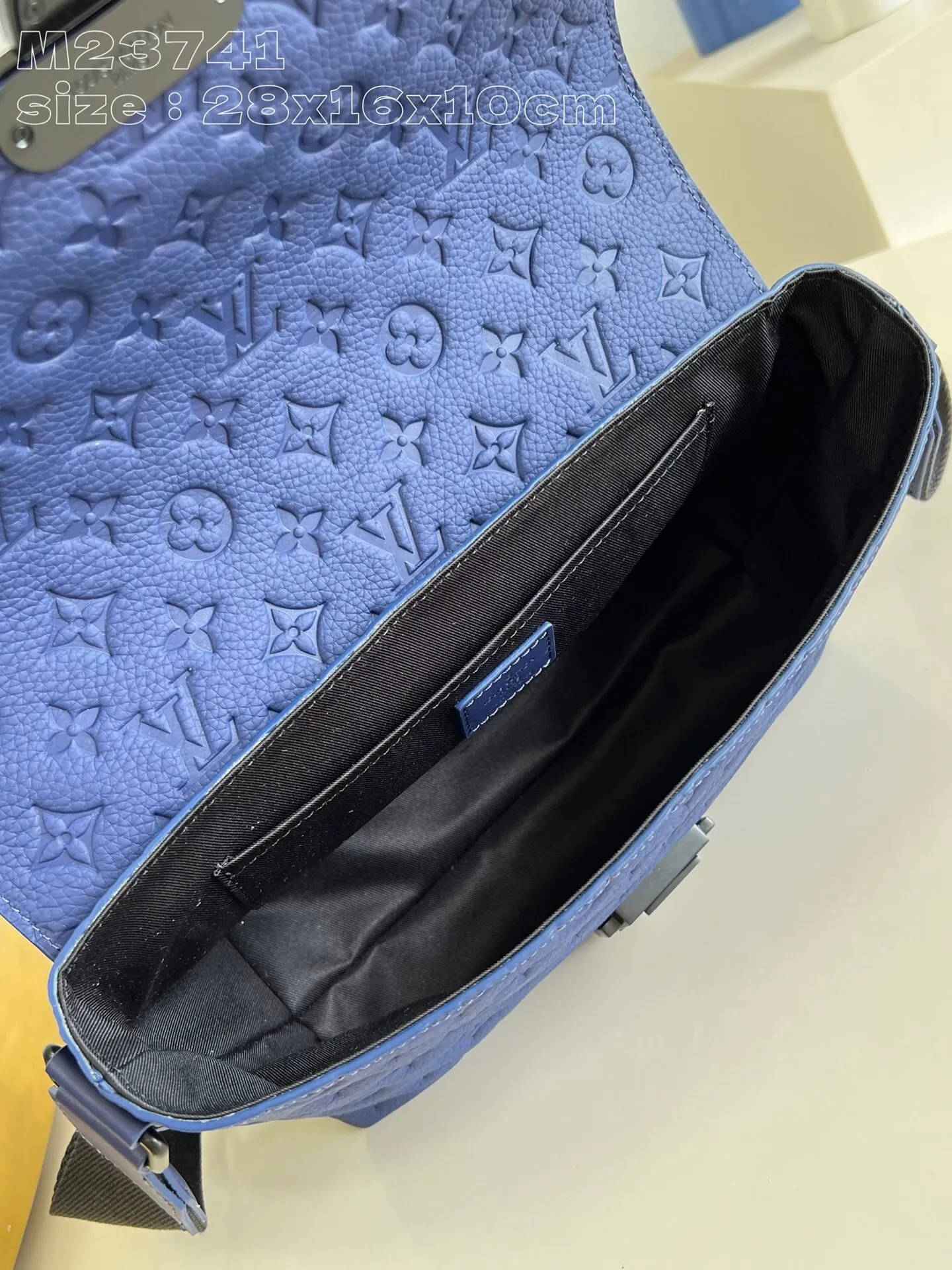 All categories 💚 Top version men’s bags 💚 LV 2024 official website new LV messenger bag