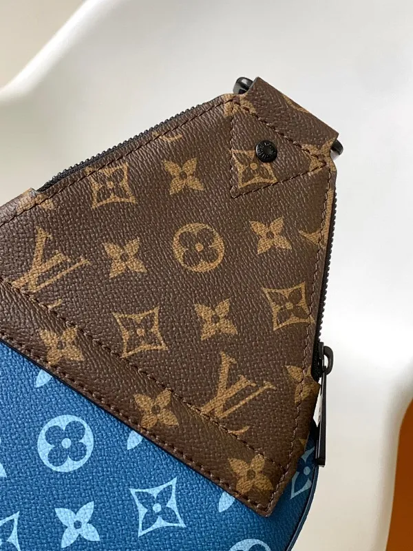 All categories 💚 Top version men’s bags 💚 LV 2025 official website new LV chest bag