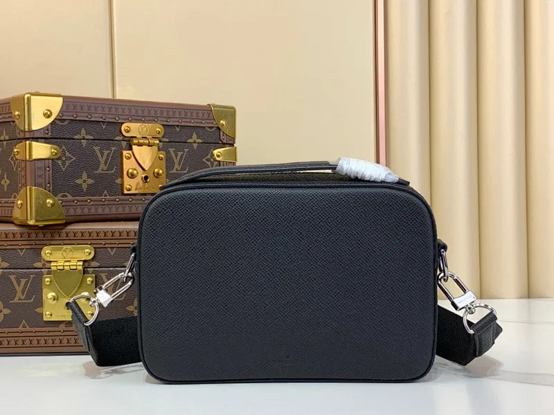 All categories 💚 Top version men’s bags 💚 LV 2024 official website new LV crossbody bag